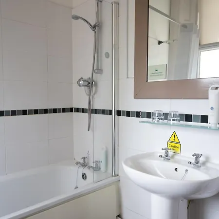 Channings By Greene King 3*