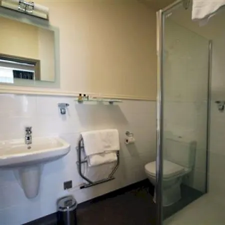 Channings By Greene King Hotel 3*