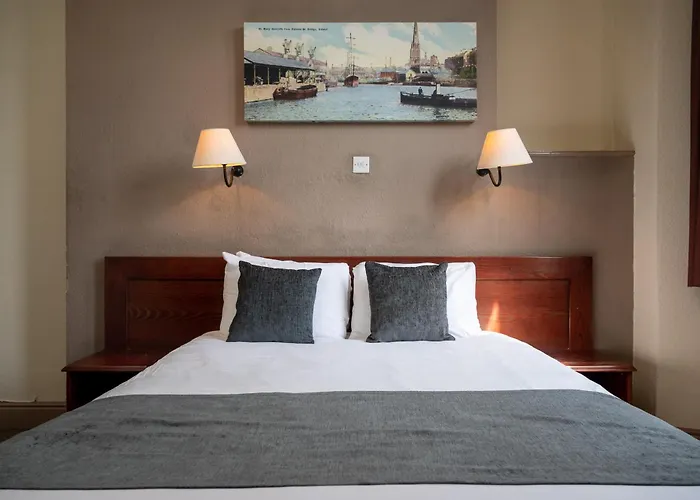 Channings By Greene King Hotel 3*