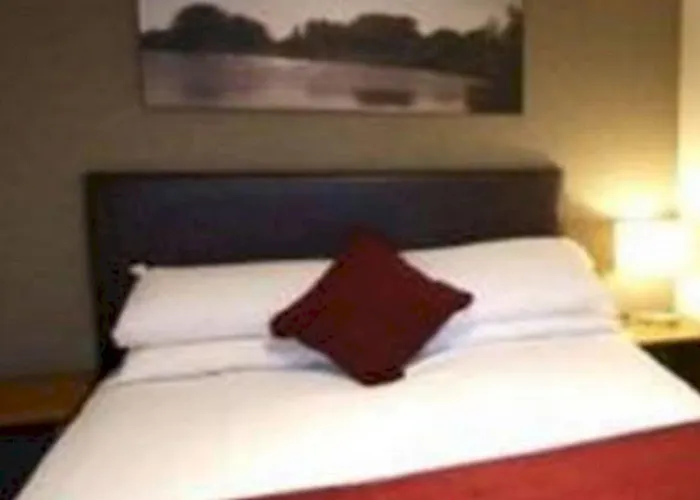 Channings By Greene King بريستول