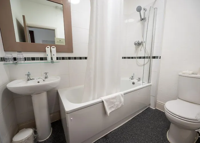 Hotel Channings By Greene King 3*