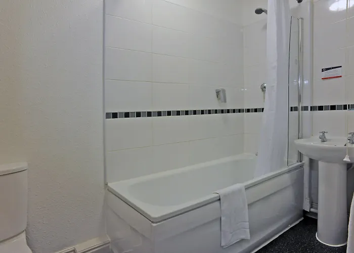 Channings By Greene King Бристоль